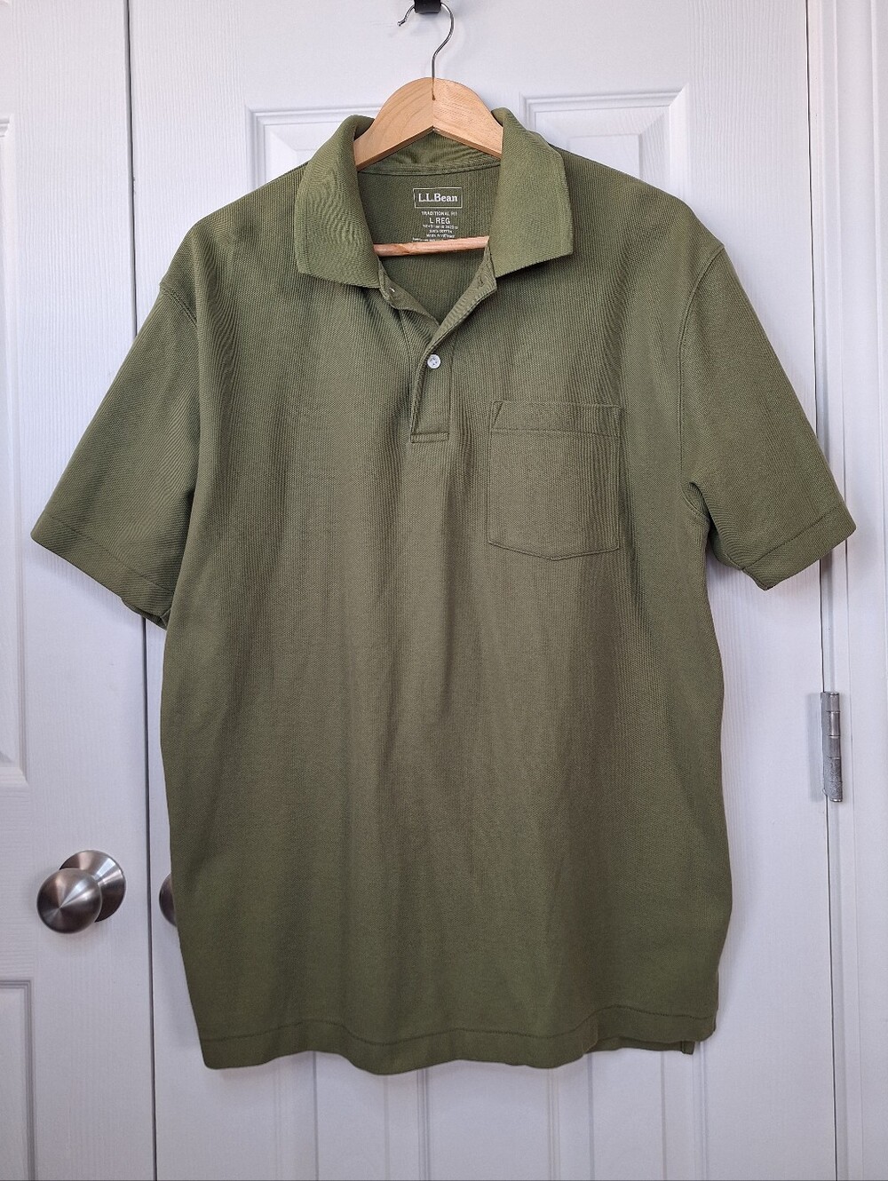L.L. Bean Plain Olive Green Casual Mens Polo Size L Reg